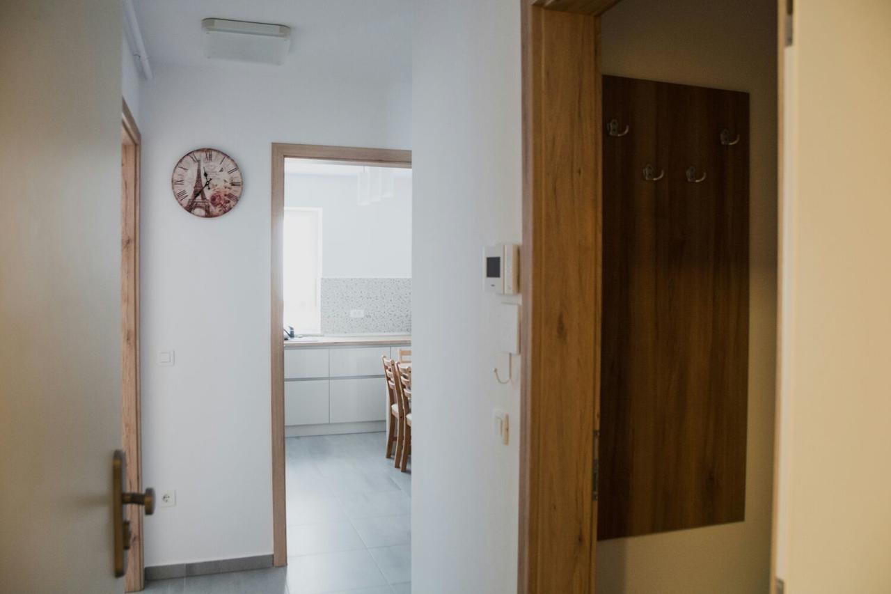 Apartament 4Tourists บราชอฟ ภายนอก รูปภาพ